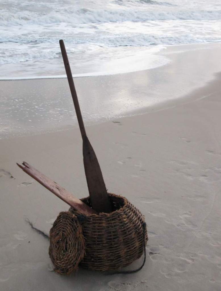 Sambura on beach with Remo do Govêrno placed inside